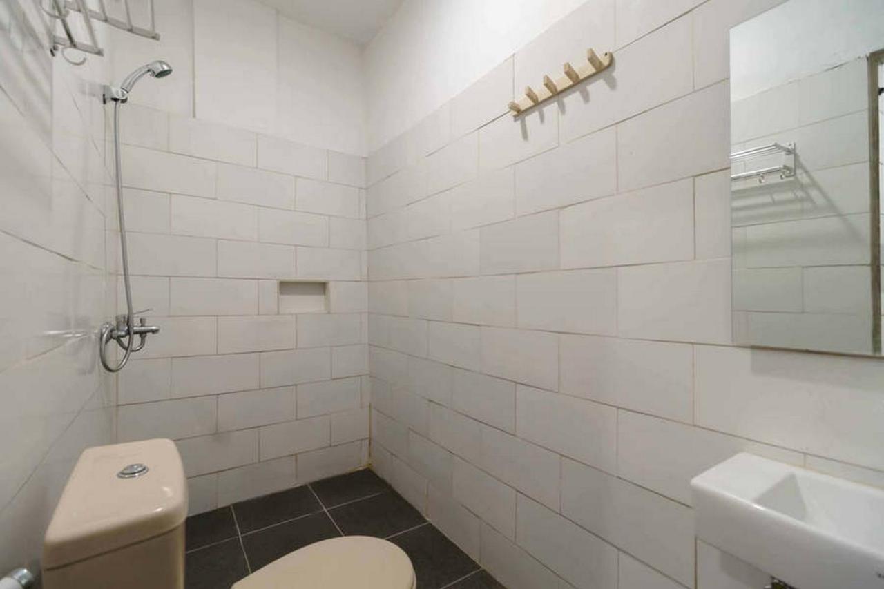 Jotel Guest House Mitra Reddoorz Pulauberayan Екстер'єр фото